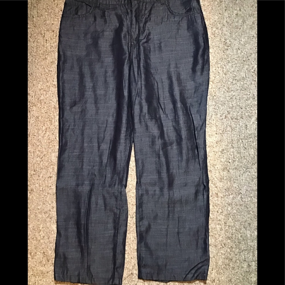 Women’s size 14  Petite NWOT pants /slacks light weight